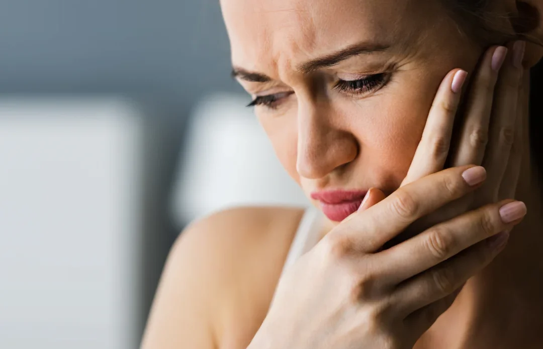 Why Do My Teeth Hurt When I Wake Up? Common Reasons 2026