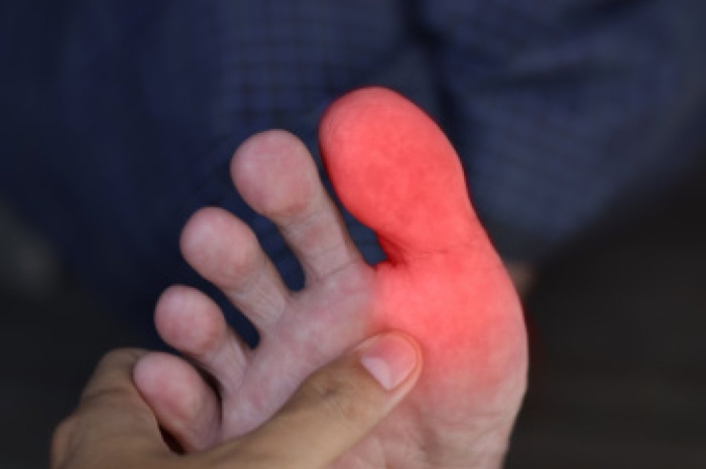 Why Does My Toe Feel Numb? Causes, Relief & More 2026