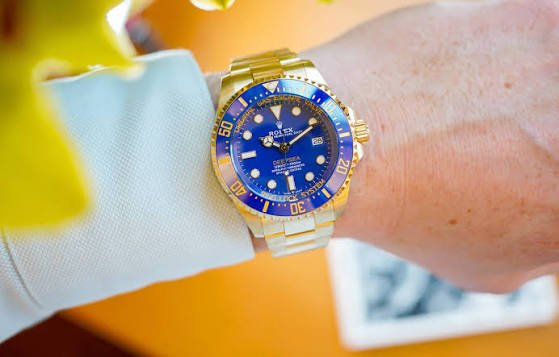Why Did My Rolex Stop Working? Causes & Fixes 2026