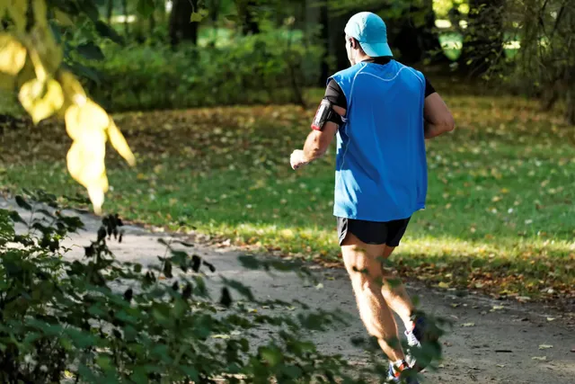 Why Do My Teeth Hurt When I Run? Causes & Fixes 2026