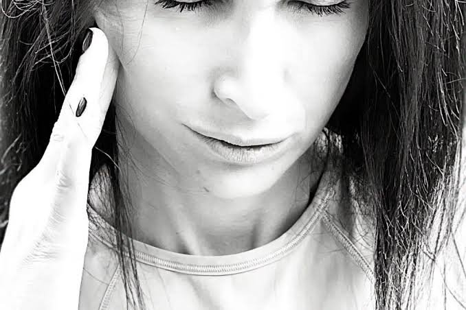 Why Is My Jaw Locking? Causes, Symptoms, and How to Get Relief 2026