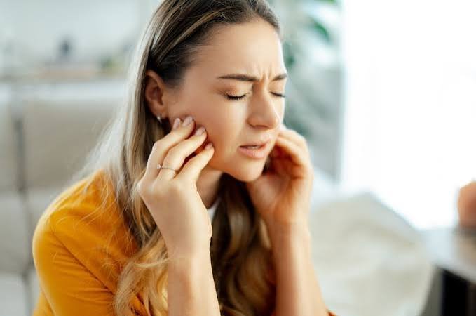 Why Is My Jaw Hurting? Common Causes & Relief Tips 2026