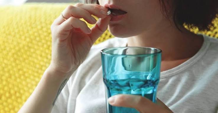 Why Do I Gag in the Morning? 10 Real Causes & Fixes (2026)