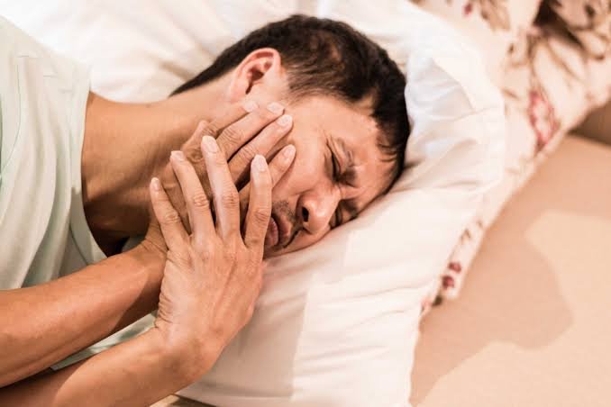 Why Do My Teeth Hurt at Night? Causes and Relief 2026